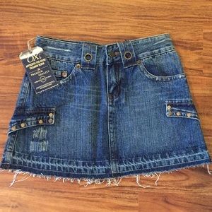 NWT Oxi distressed denim mini skirt